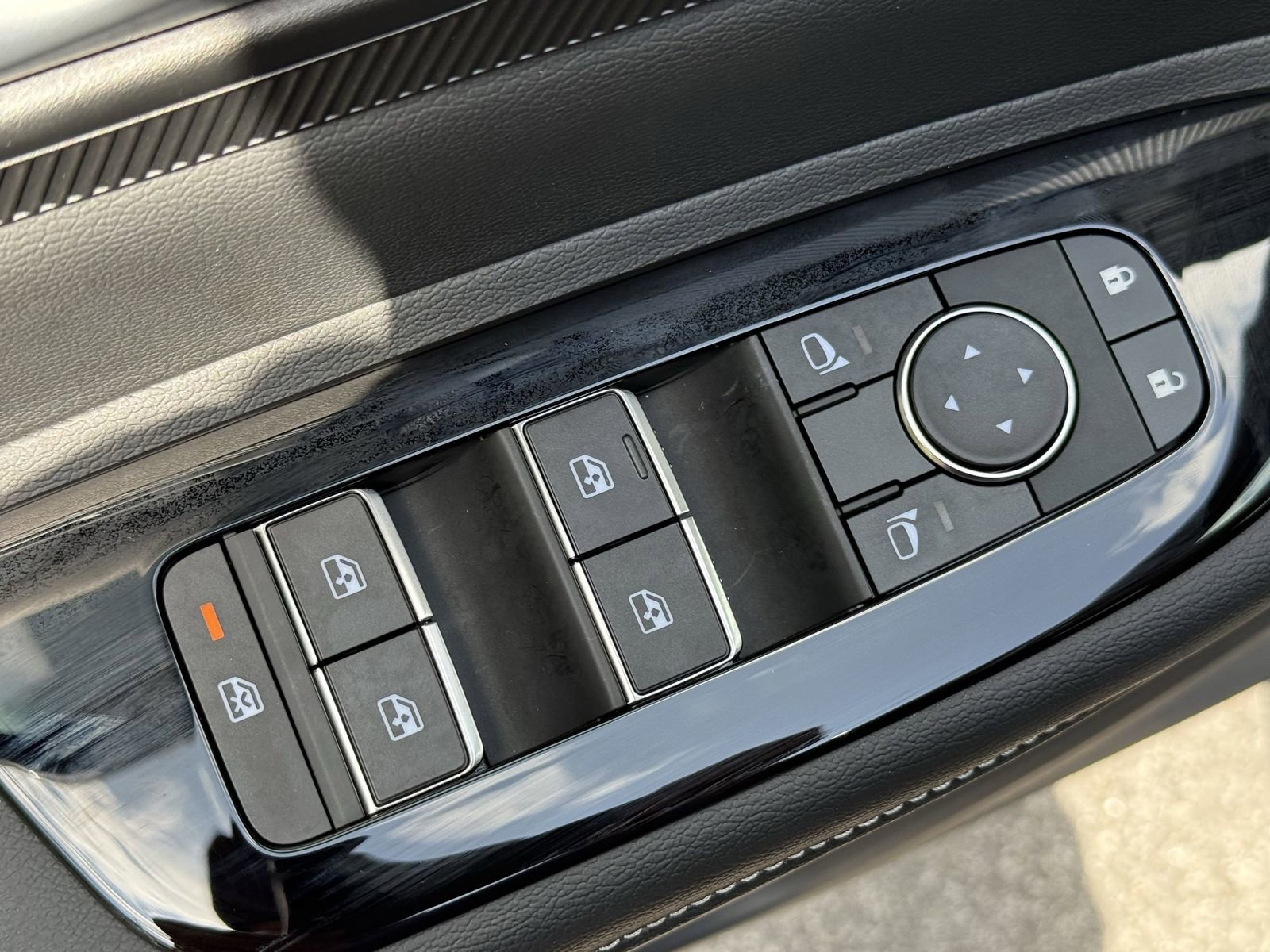 New 2025 Nissan Murano SV AWD/4WD image 20