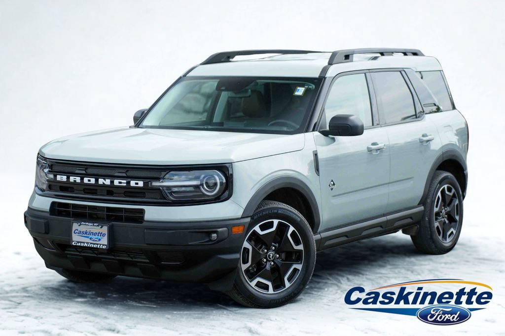 Used 2023 Ford Bronco Sport Outer Banks AWD/4WD image 1