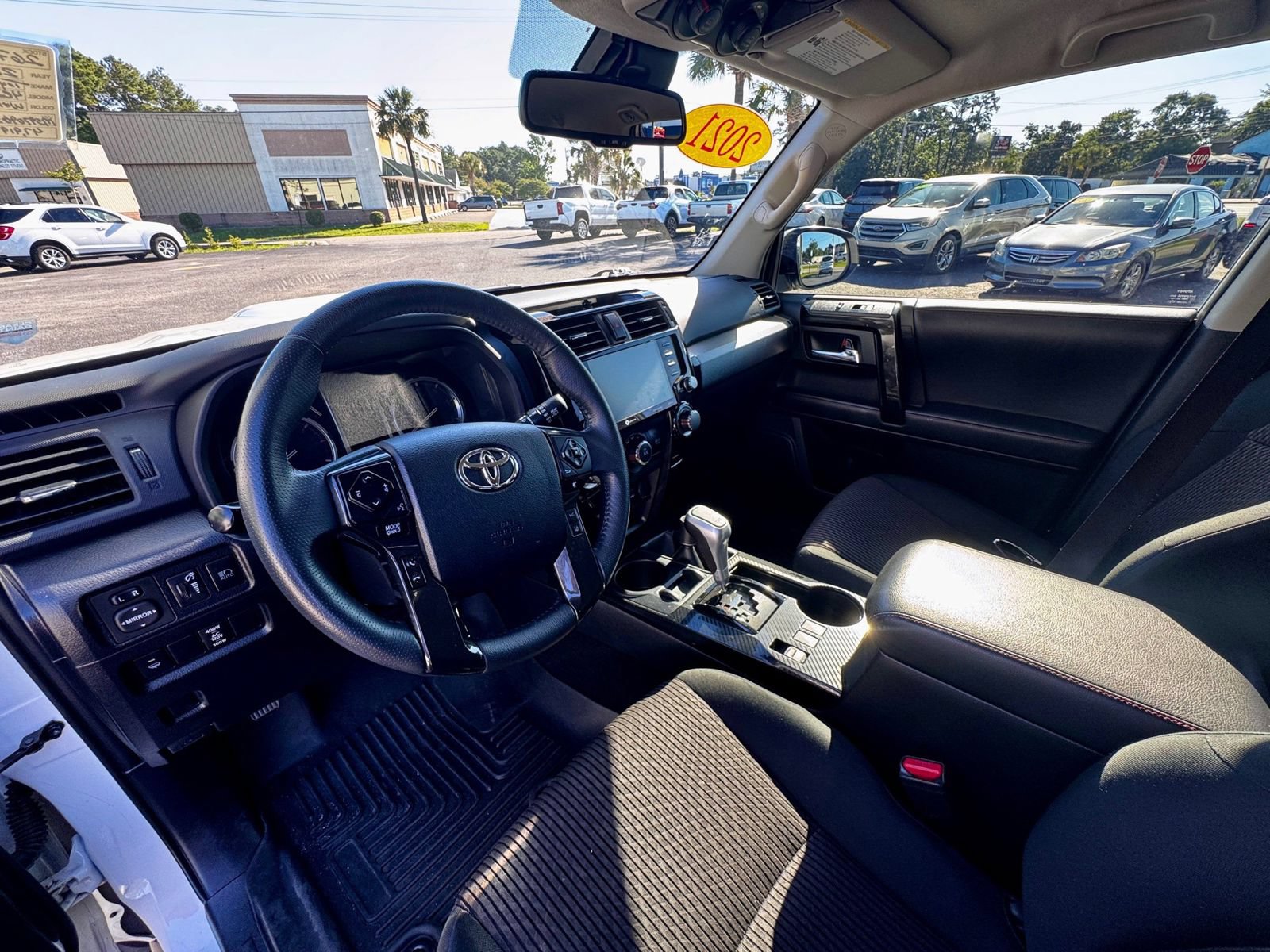 Used 2021 Toyota 4Runner TRD Off-Road AWD/4WD image 8
