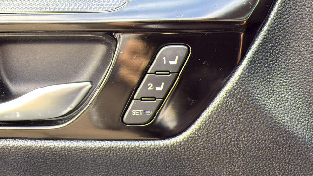Used 2024 Honda CR-V EX-L image 23