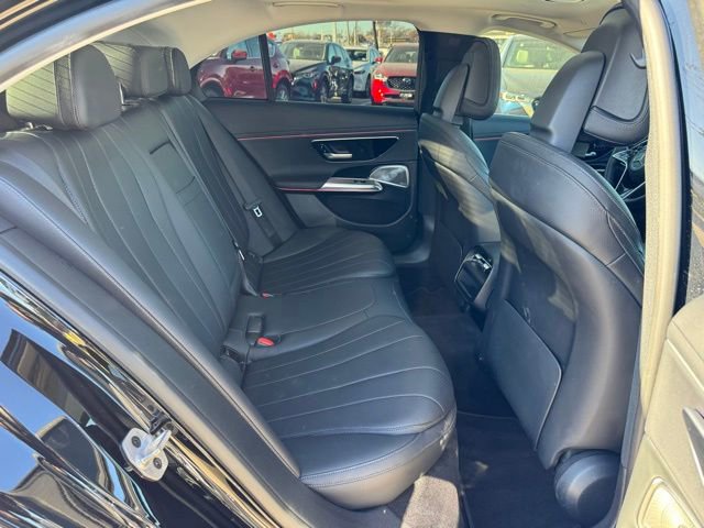 Used 2024 Mercedes-Benz E 350 4MATIC Sedan image 24