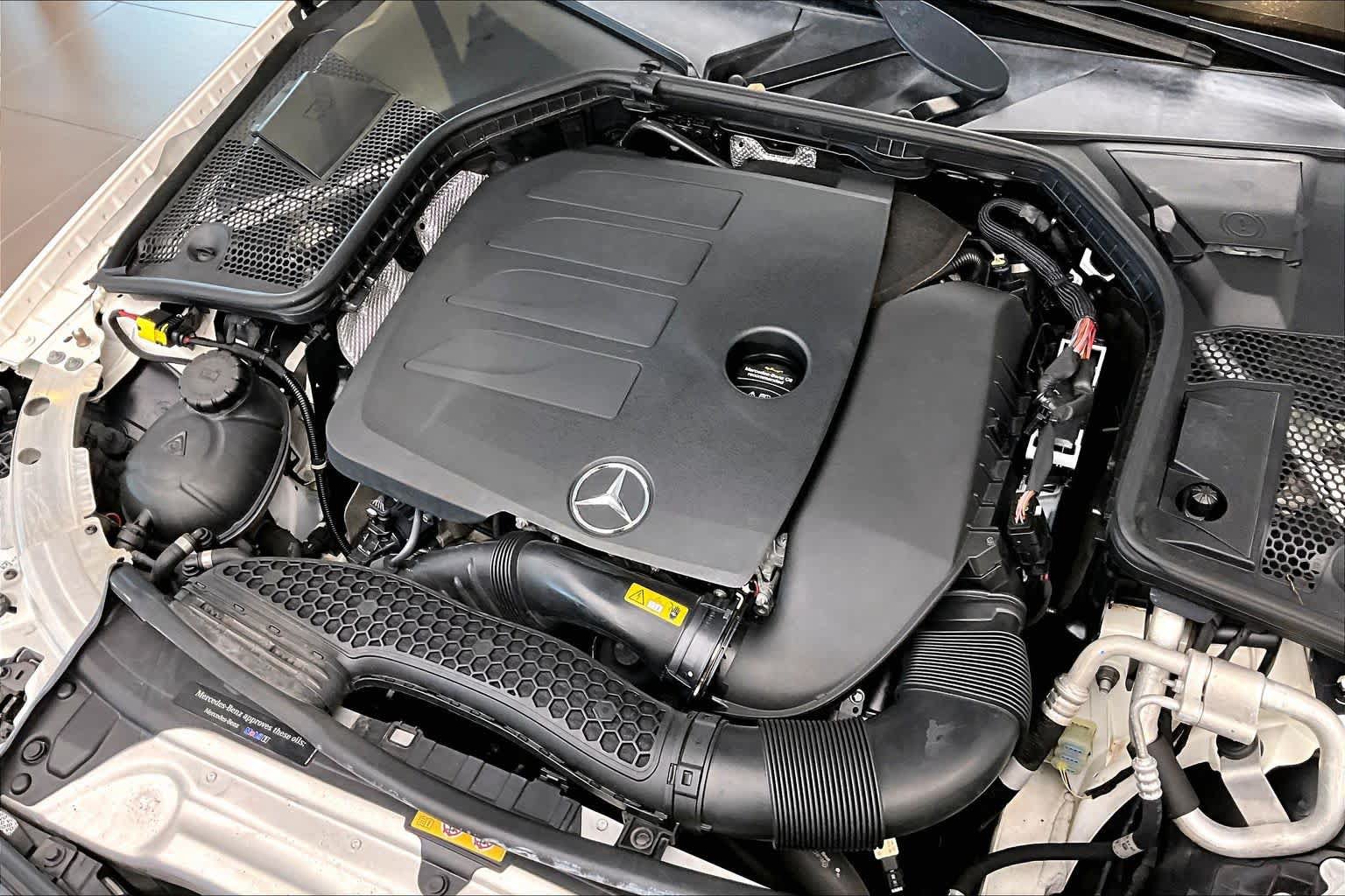 Used 2019 Mercedes-Benz C 300 Sedan image 30