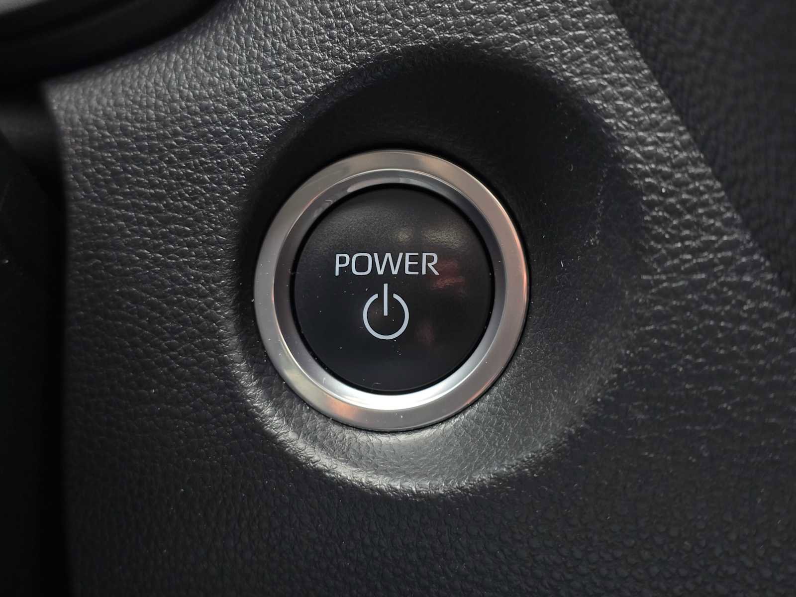 Used 2023 Toyota Corolla Cross AWD Hybrid w/ Moonroof Package image 35