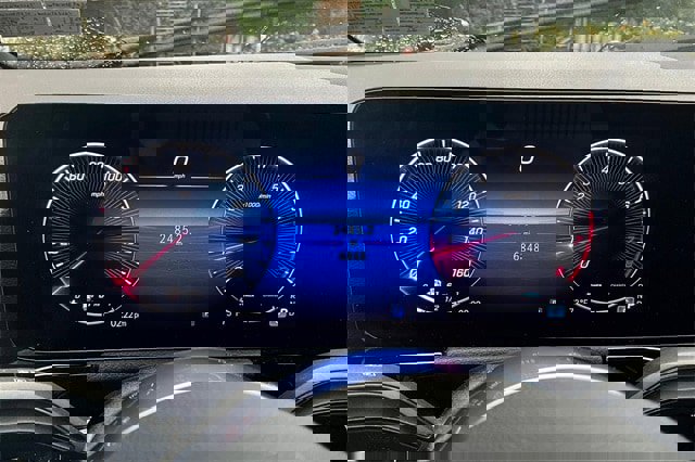 Certified 2025 Mercedes-Benz GLA 250 4MATIC image 17