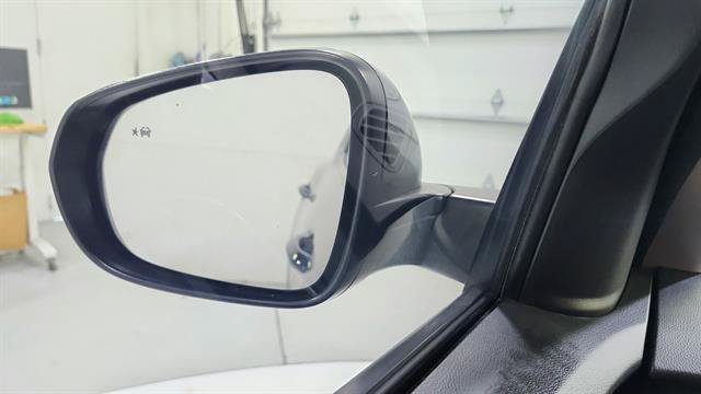 Used 2023 Chevrolet TrailBlazer LT w/ Convenience Package FWD image 12
