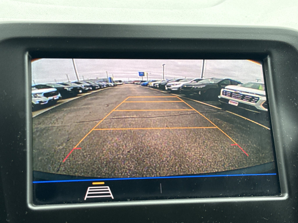 Used 2020 Chevrolet Equinox LT image 18