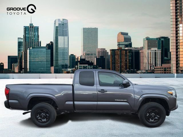 Used 2022 Toyota Tacoma SR5 image 7