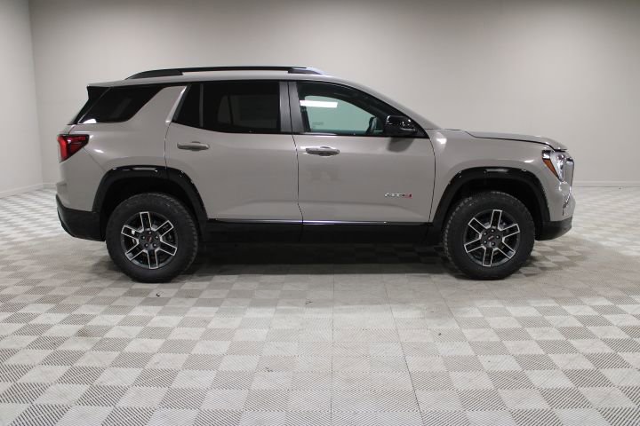 New 2026 GMC Terrain AT4 AWD/4WD image 11