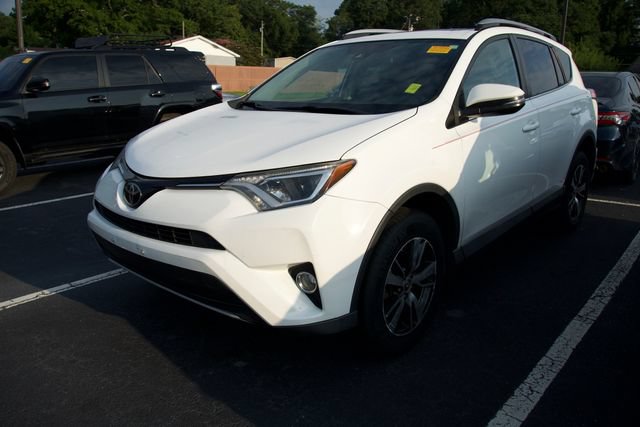 Used 2018 Toyota RAV4 XLE w/ Plus Extra Value Package AWD/4WD image 3