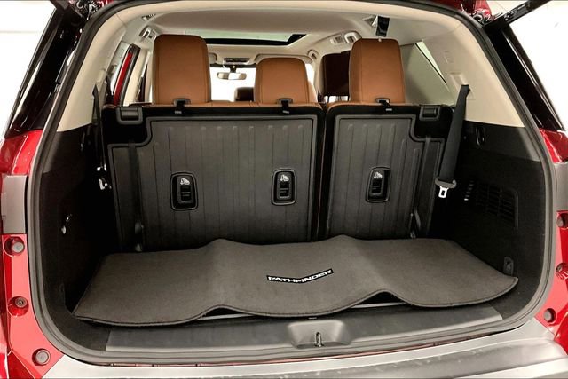 New 2026 Nissan Pathfinder Platinum image 42