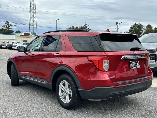 Used 2020 Ford Explorer XLT image 25