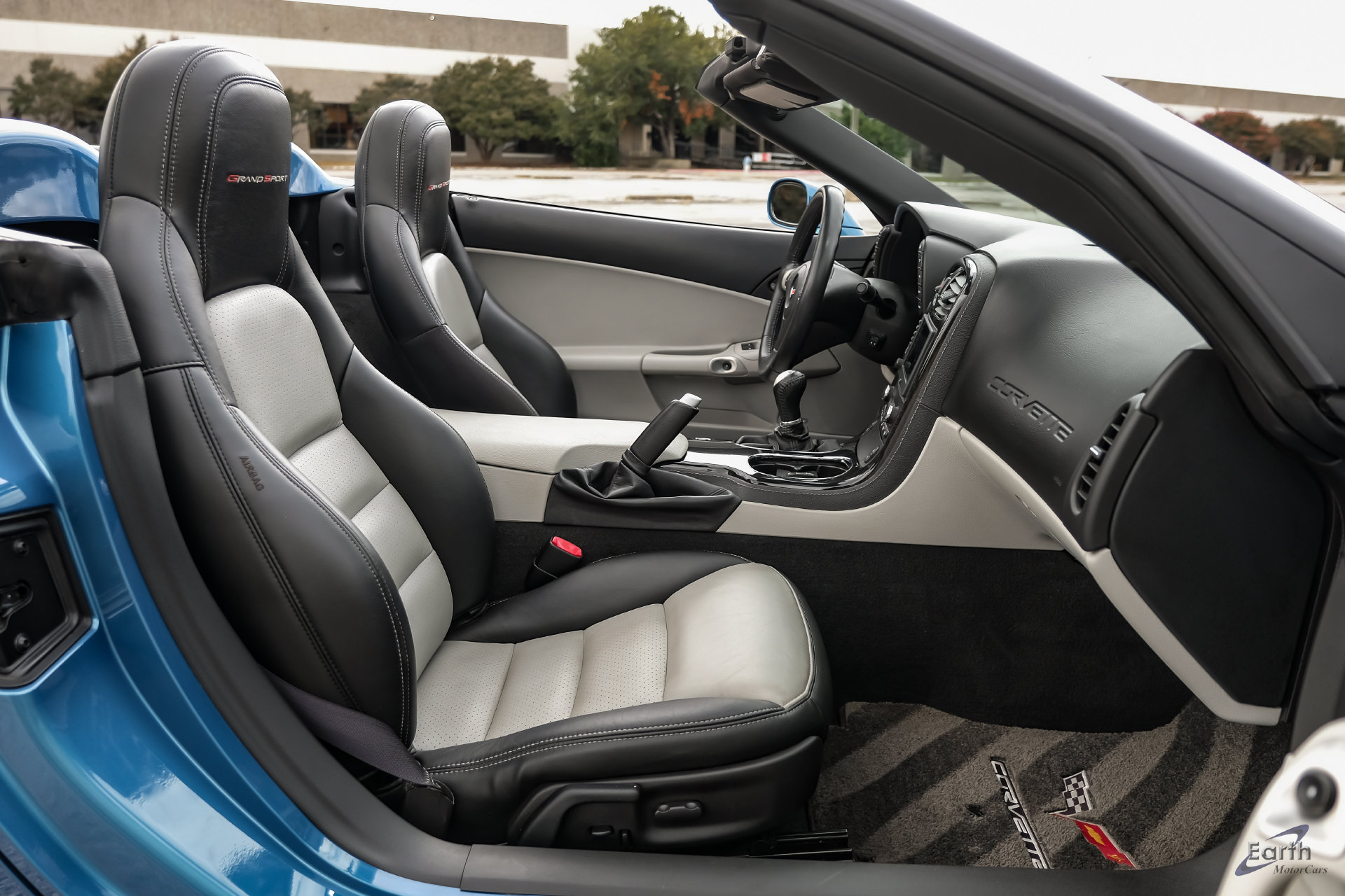 Used 2011 Chevrolet Corvette Grand Sport w/ Preferred Equipment Group RWD image 56