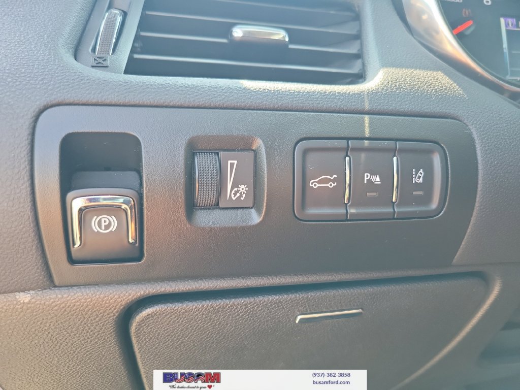 Used 2017 Chevrolet Impala LT w/ Convenience Package FWD image 15