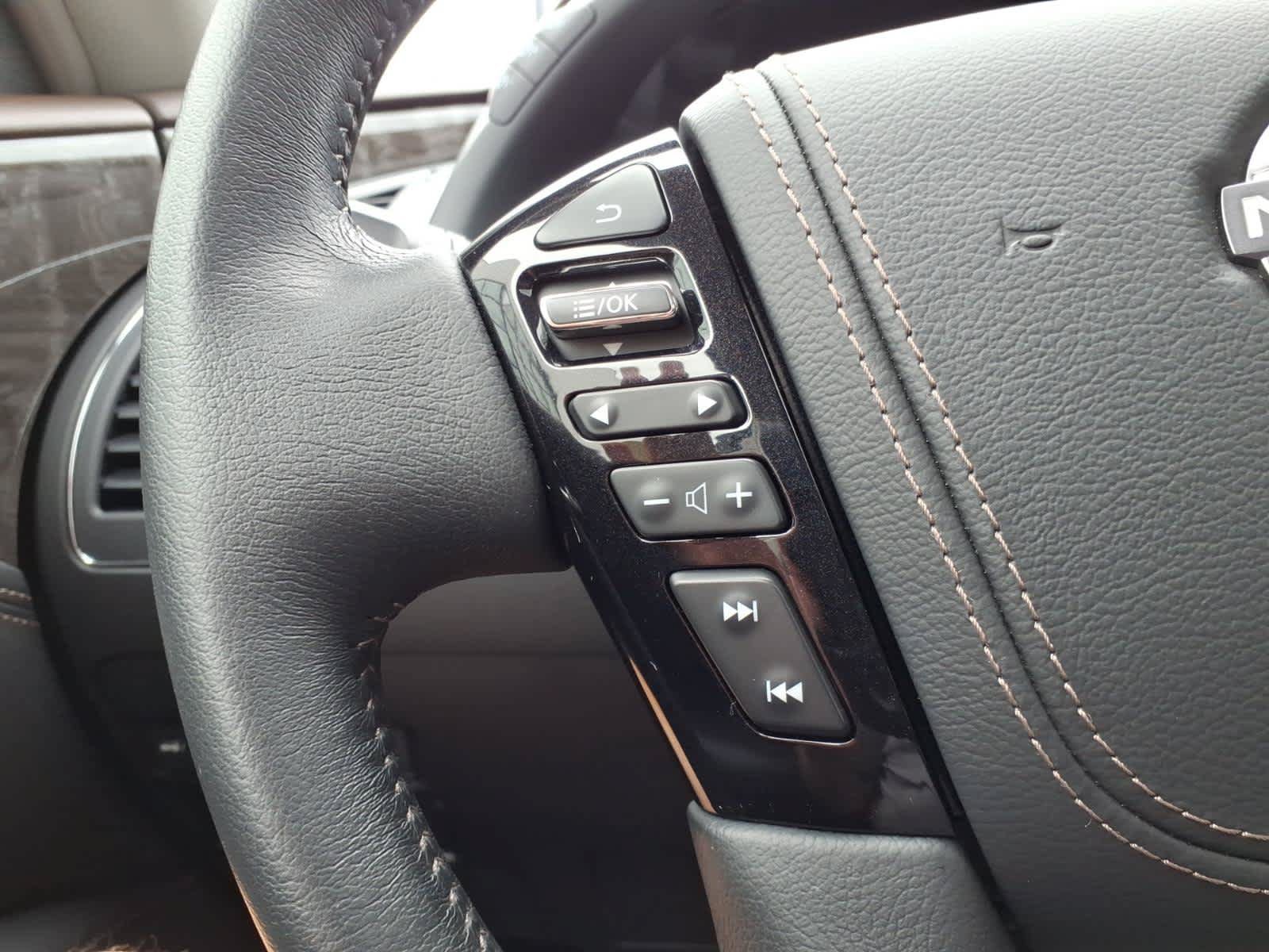Used 2023 Nissan Armada Platinum w/ Captain's Chairs Package AWD/4WD image 24