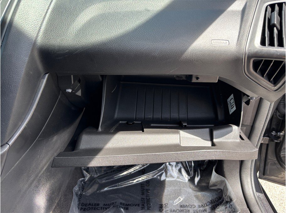 Used 2017 Ford Focus SEL FWD image 33
