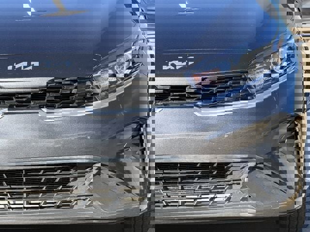 Used 2024 Kia Forte LXS w/ LXS Technology Package image 8