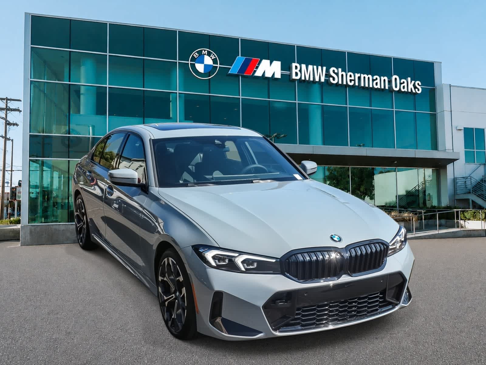 New 2026 BMW 330i Sedan w/ M Sport Package RWD image 3