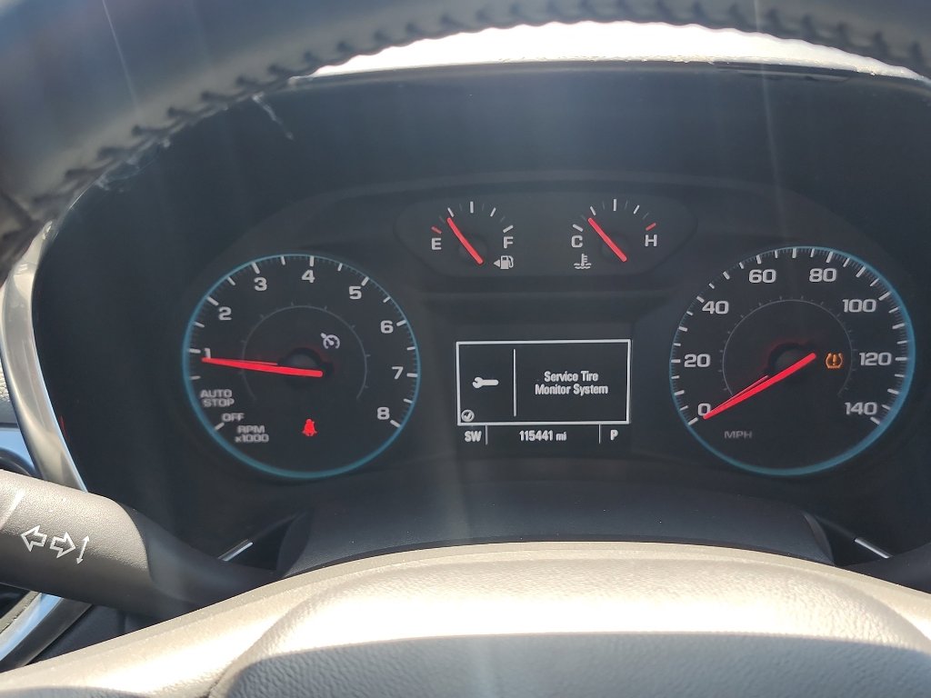 Used 2018 Chevrolet Equinox LT FWD image 21