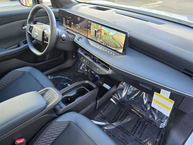 New 2026 Nissan Leaf Platinum+ image 16