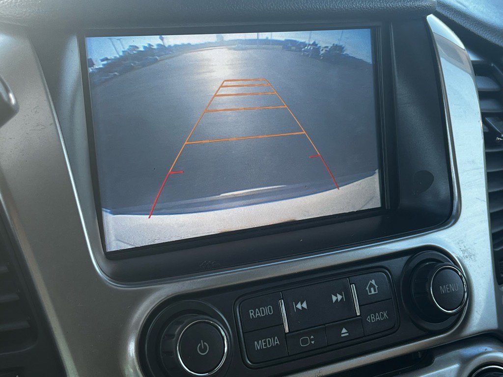 Used 2017 Chevrolet Suburban LT image 19