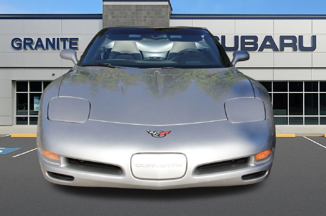 Used 2004 Chevrolet Corvette Convertible w/ Preferred Equipment Group RWD image 4