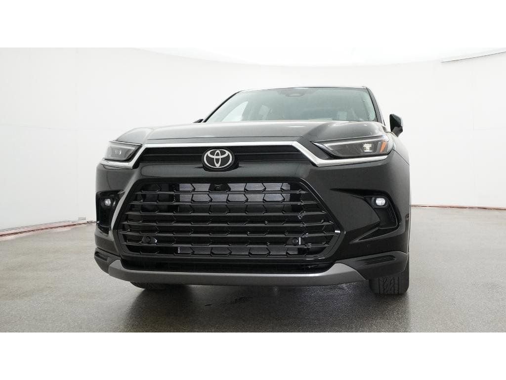 New 2026 Toyota Grand Highlander Platinum image 5