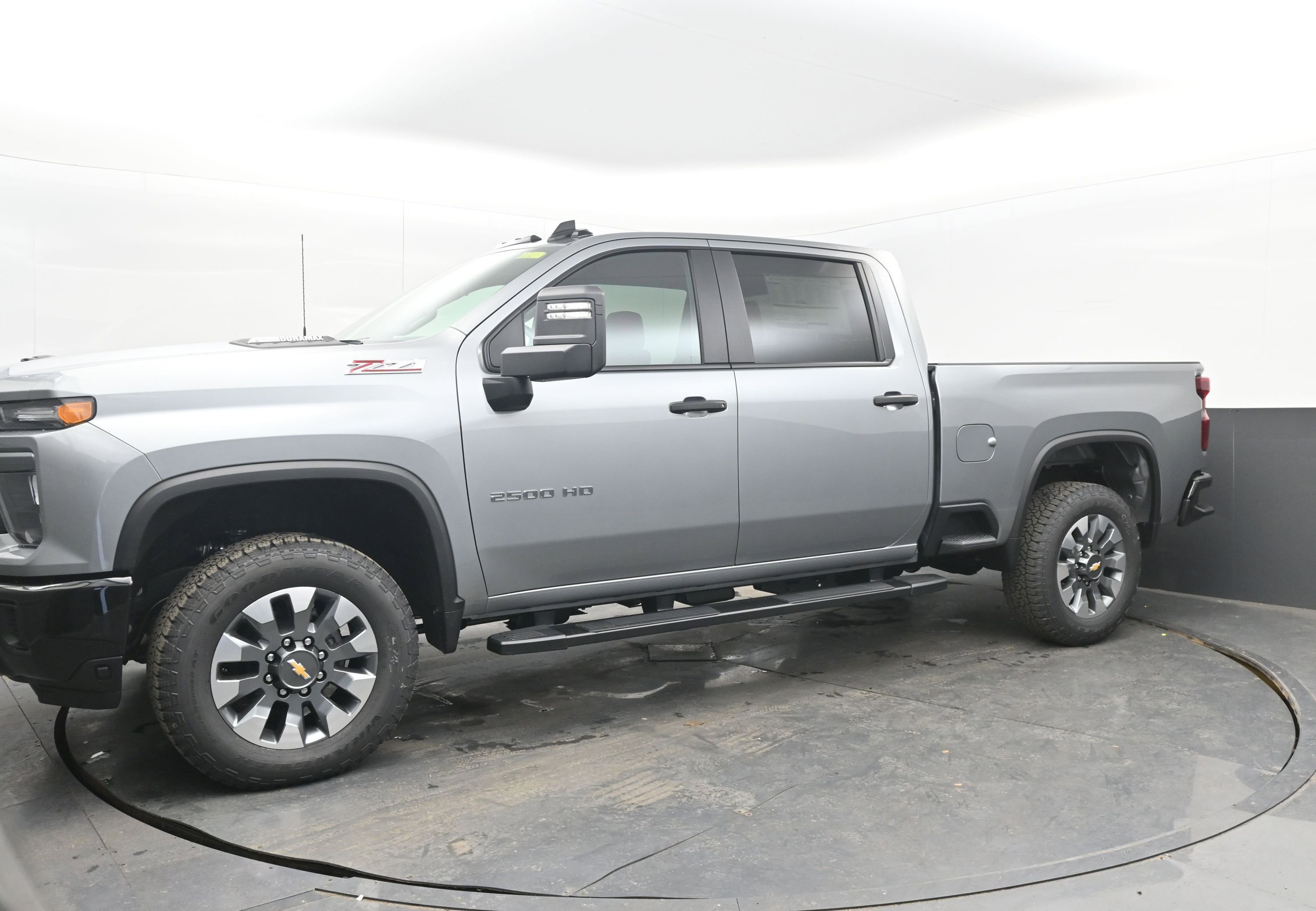 New 2026 Chevrolet Silverado 2500 Custom w/ Custom Value Package image 5