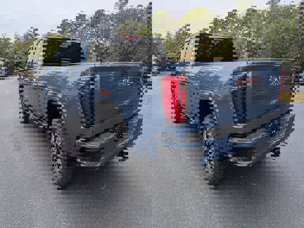 New 2026 GMC Sierra 2500 Denali w/ Denali Reserve Package image 6