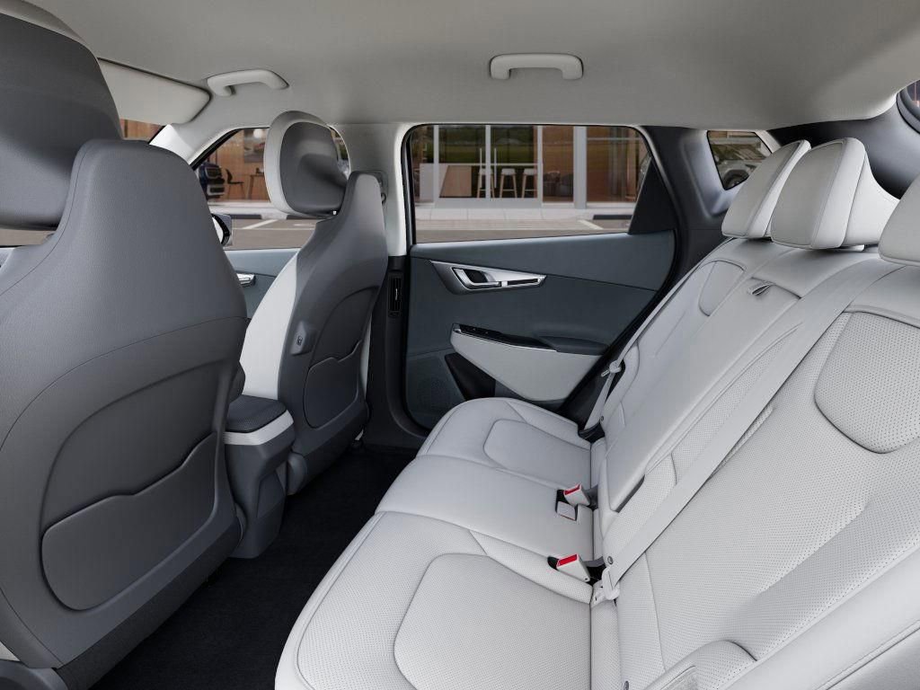 New 2025 Kia EV6 Wind AWD/4WD image 18