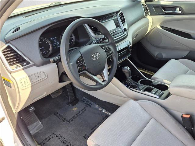 Used 2016 Hyundai Tucson SE w/ Option Group 02 FWD image 10