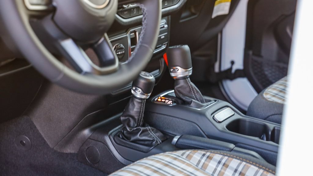 New 2026 Jeep Wrangler Unlimited Sport AWD/4WD image 24