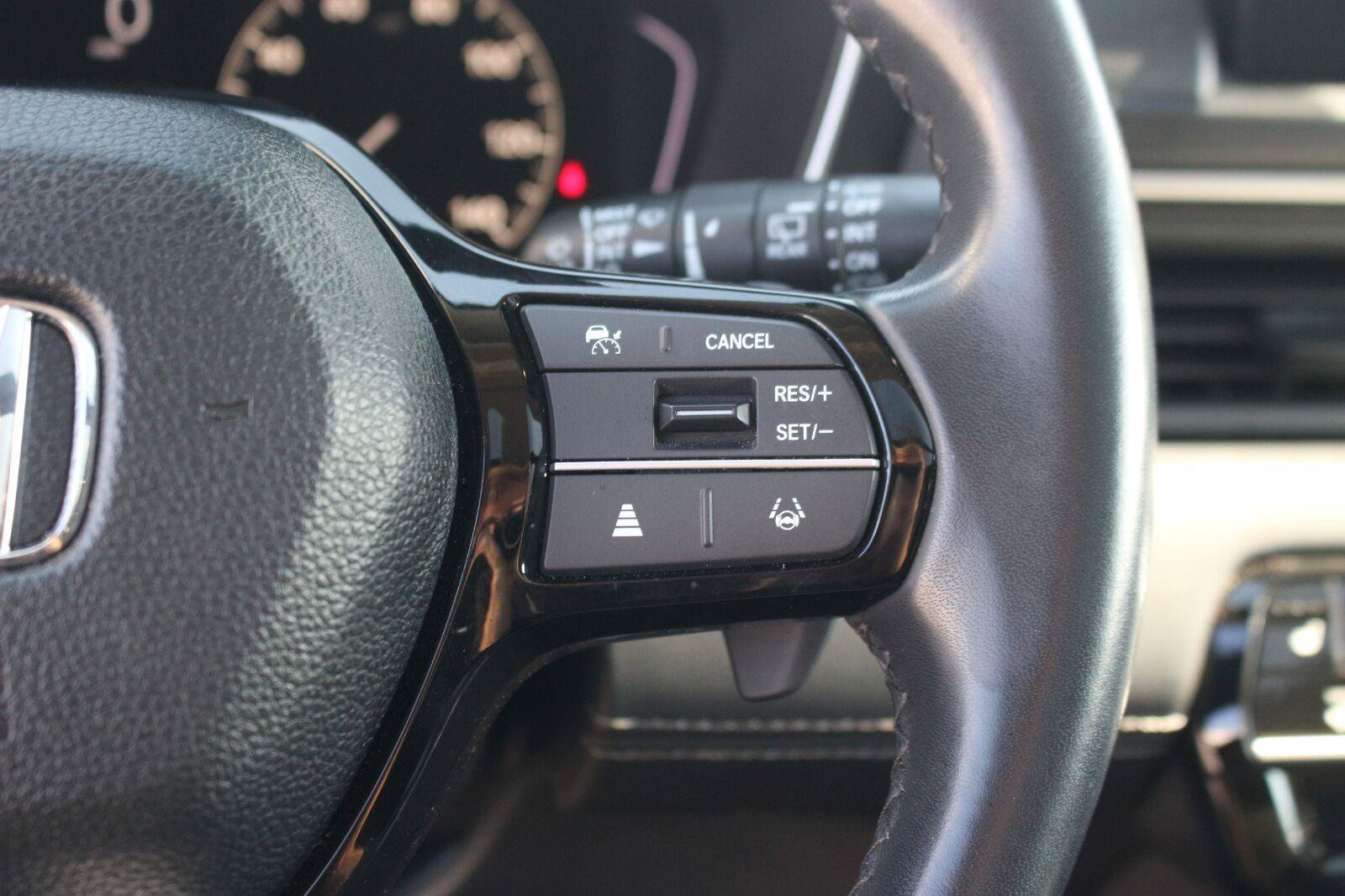 Used 2024 Honda Pilot Touring image 21