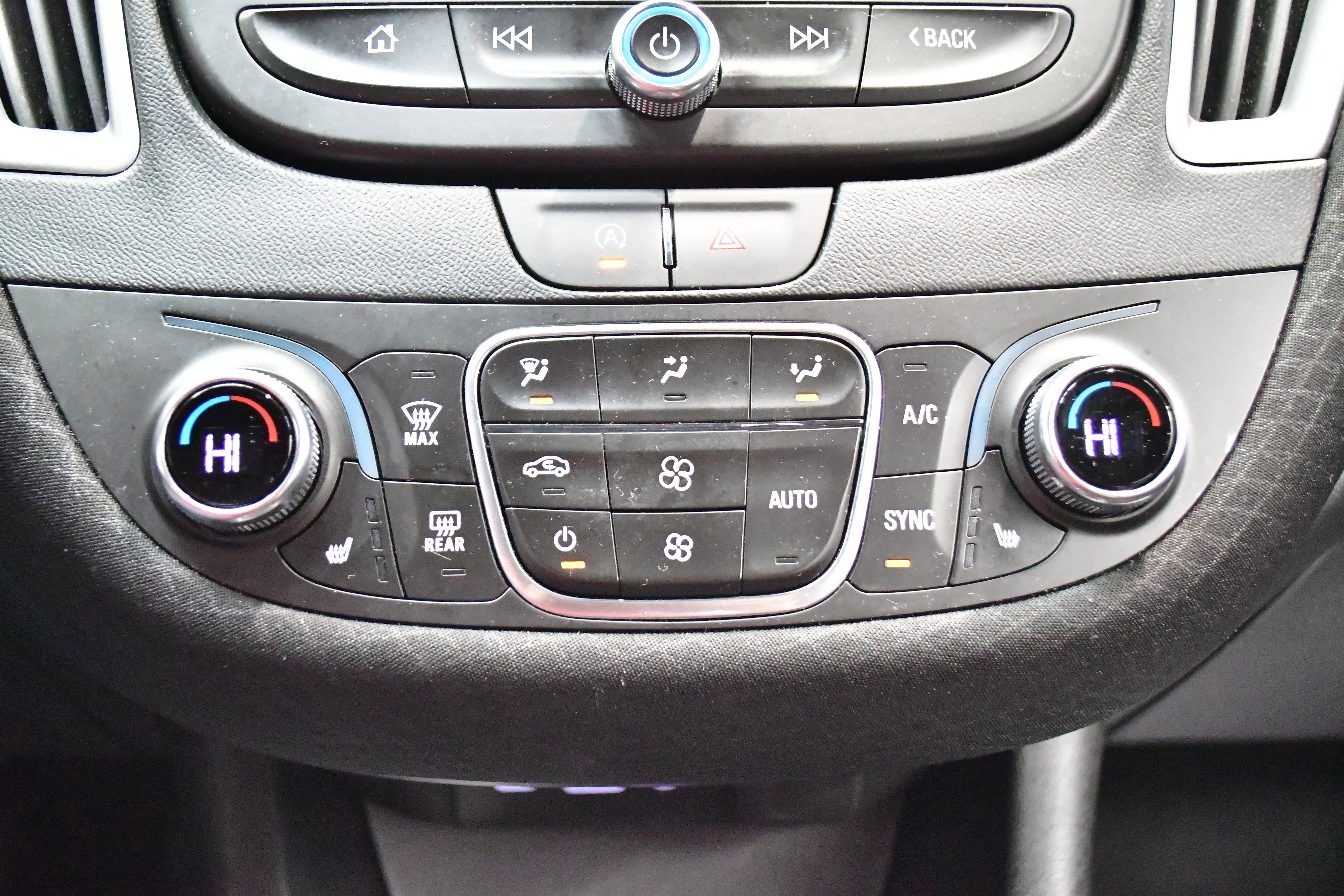 Used 2024 Chevrolet Malibu LT image 45