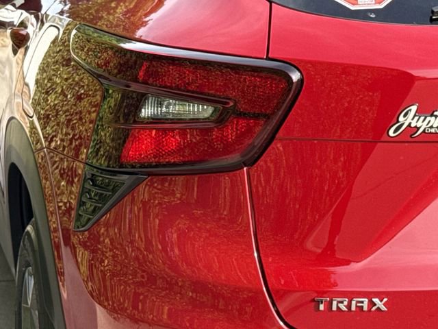 New 2026 Chevrolet Trax LT w/ Driver Confidence Package FWD image 6