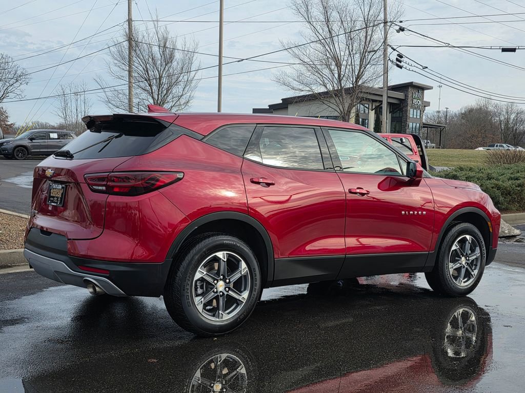 Used 2025 Chevrolet Blazer LT image 5