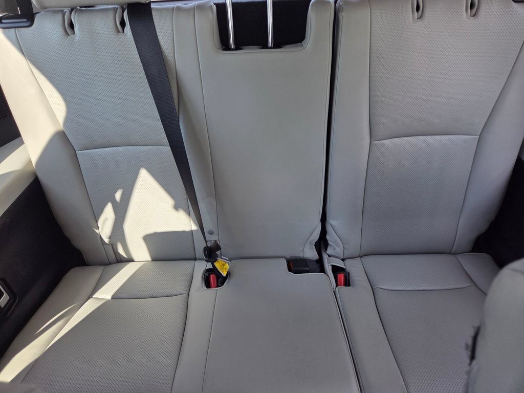 Used 2024 Toyota Grand Highlander FWD image 24