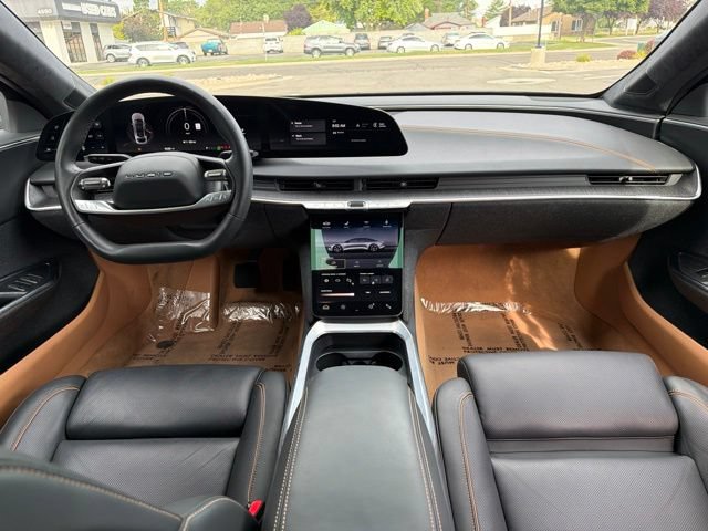 Used 2024 Lucid Air Touring AWD/4WD image 15