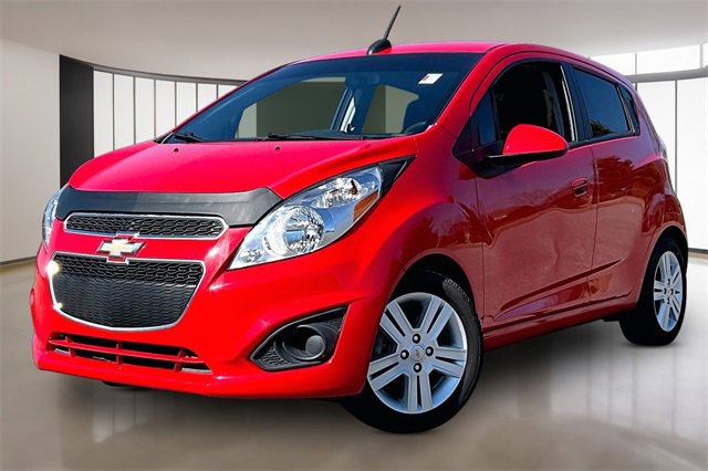 Used 2015 Chevrolet Spark LS video 1