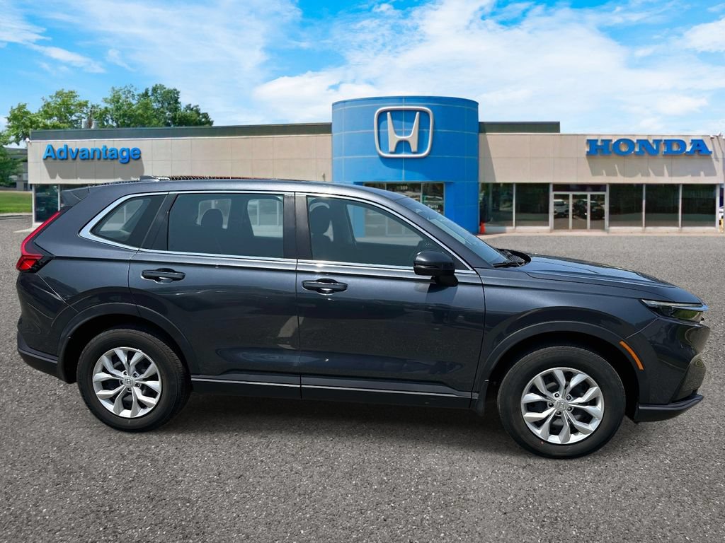 Certified 2023 Honda CR-V LX image 3