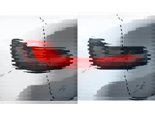 New 2025 BMW X4 xDrive30i w/ Convenience Package image 8