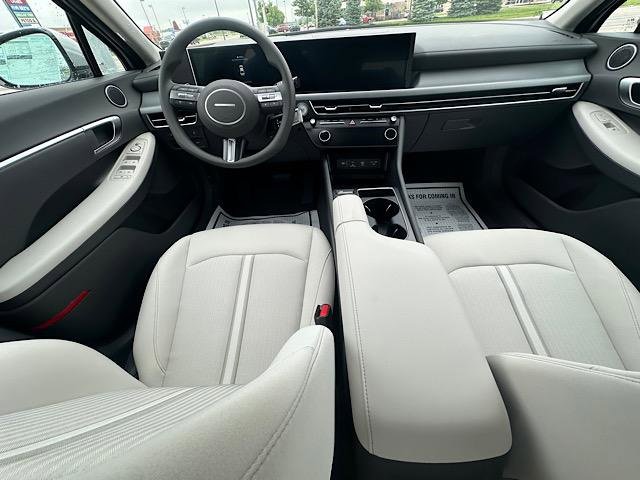 New 2025 Hyundai Sonata SEL image 10