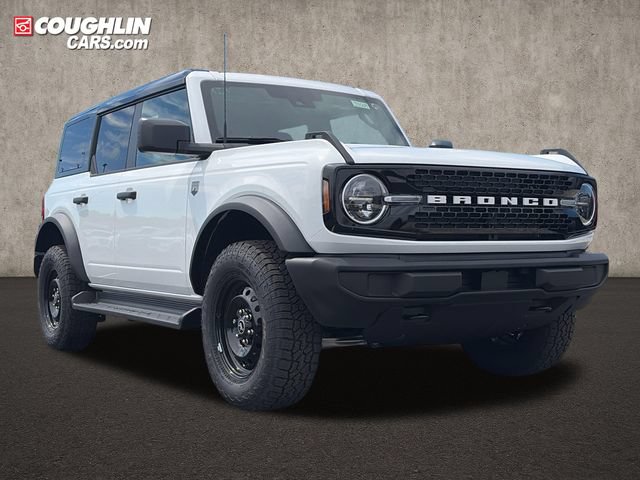 New 2026 Ford Bronco Big Bend w/ Black Appearance Package AWD/4WD image 1