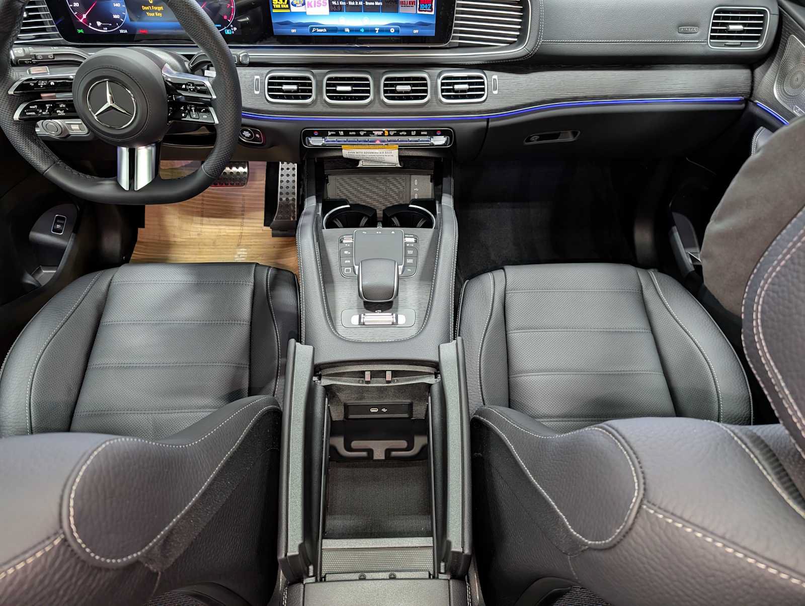 New 2026 Mercedes-Benz GLS 450 4MATIC image 18