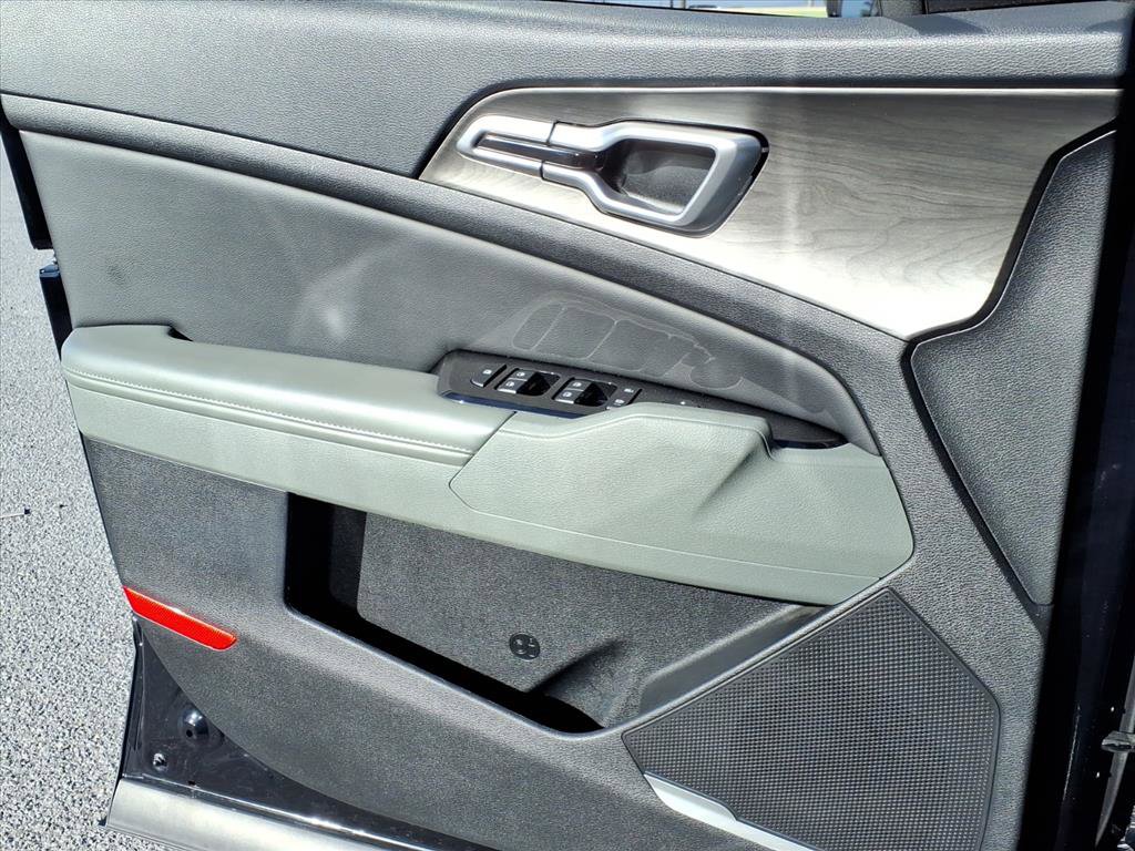 Used 2023 Kia Sportage X-Line w/ X-Line Premium Package image 10