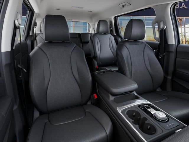 New 2027 Kia Carnival EX FWD image 15