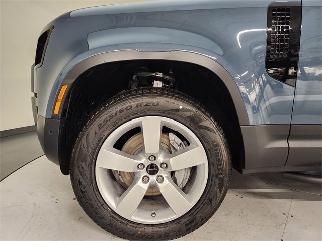 Used 2026 Land Rover Defender 110 S image 11