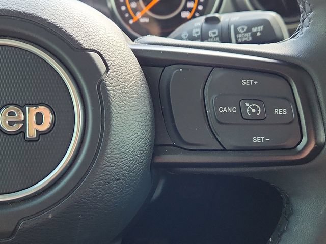 Used 2023 Jeep Wrangler Sport AWD/4WD image 35