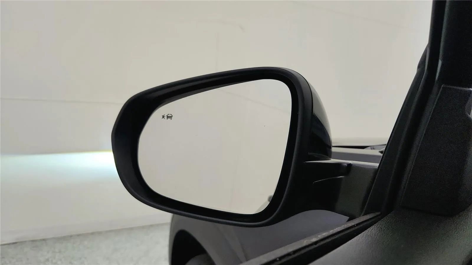 New 2026 Chevrolet Trax LT w/ Driver Confidence Package image 28