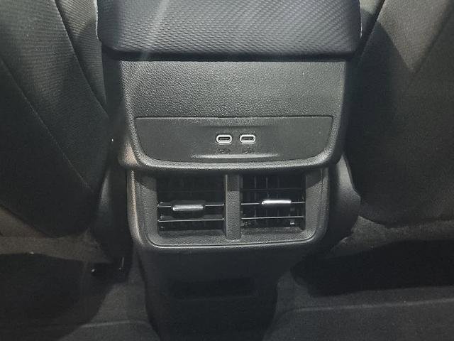 Used 2025 Chevrolet Equinox LT FWD image 27