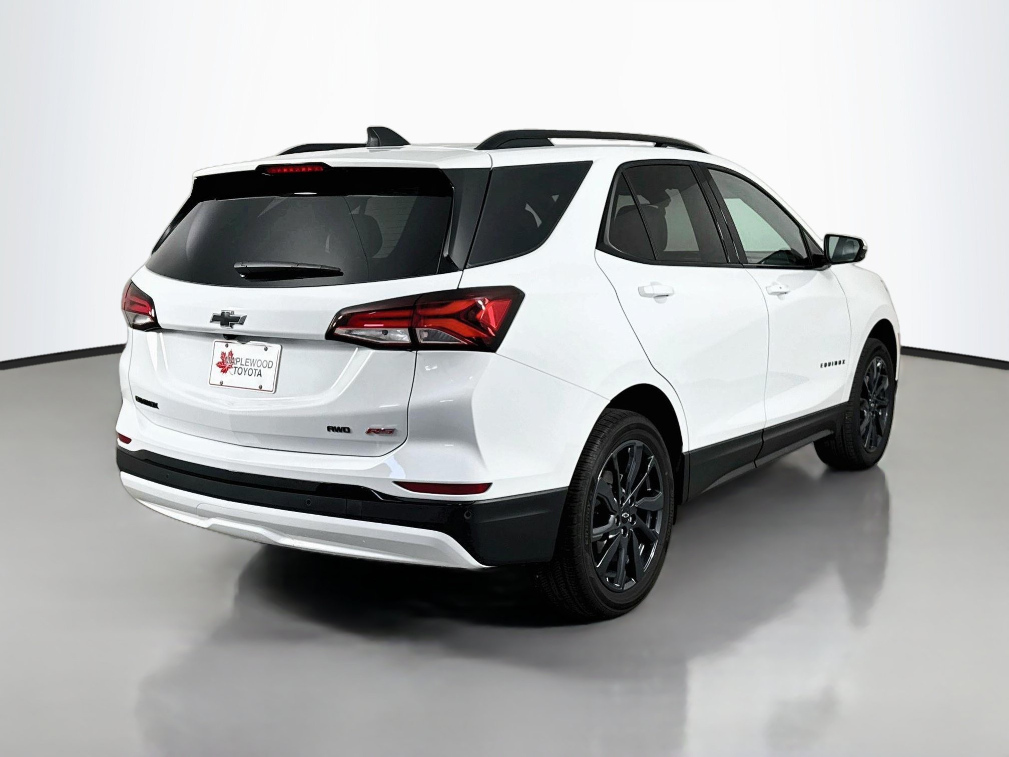 Used 2024 Chevrolet Equinox RS AWD/4WD image 7